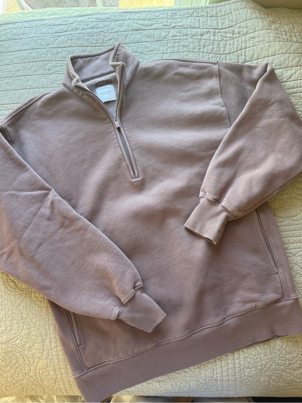 Aritzia 1/2 Zip Sweatshirt